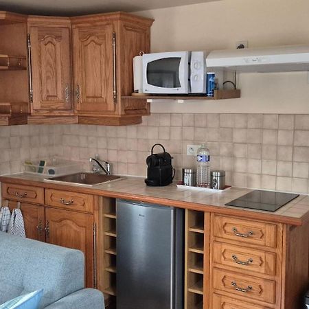 Le Petit Gite De La Varenne Saint-Hellier Εξωτερικό φωτογραφία