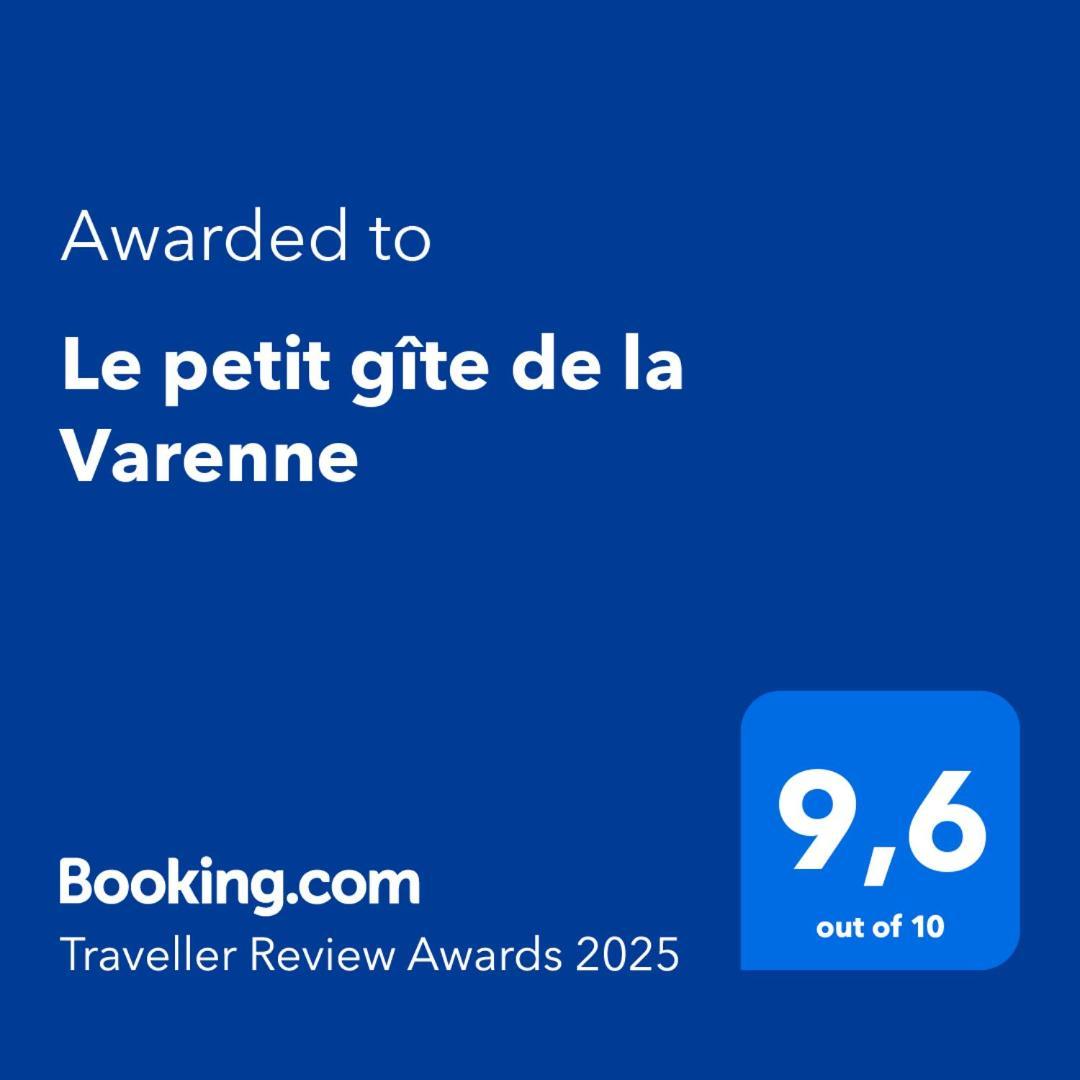 Le Petit Gite De La Varenne Saint-Hellier Εξωτερικό φωτογραφία